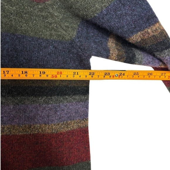 Ralph Lauren Lambswool Colorful Striped Sweater Size Large - Picture 8 of 10